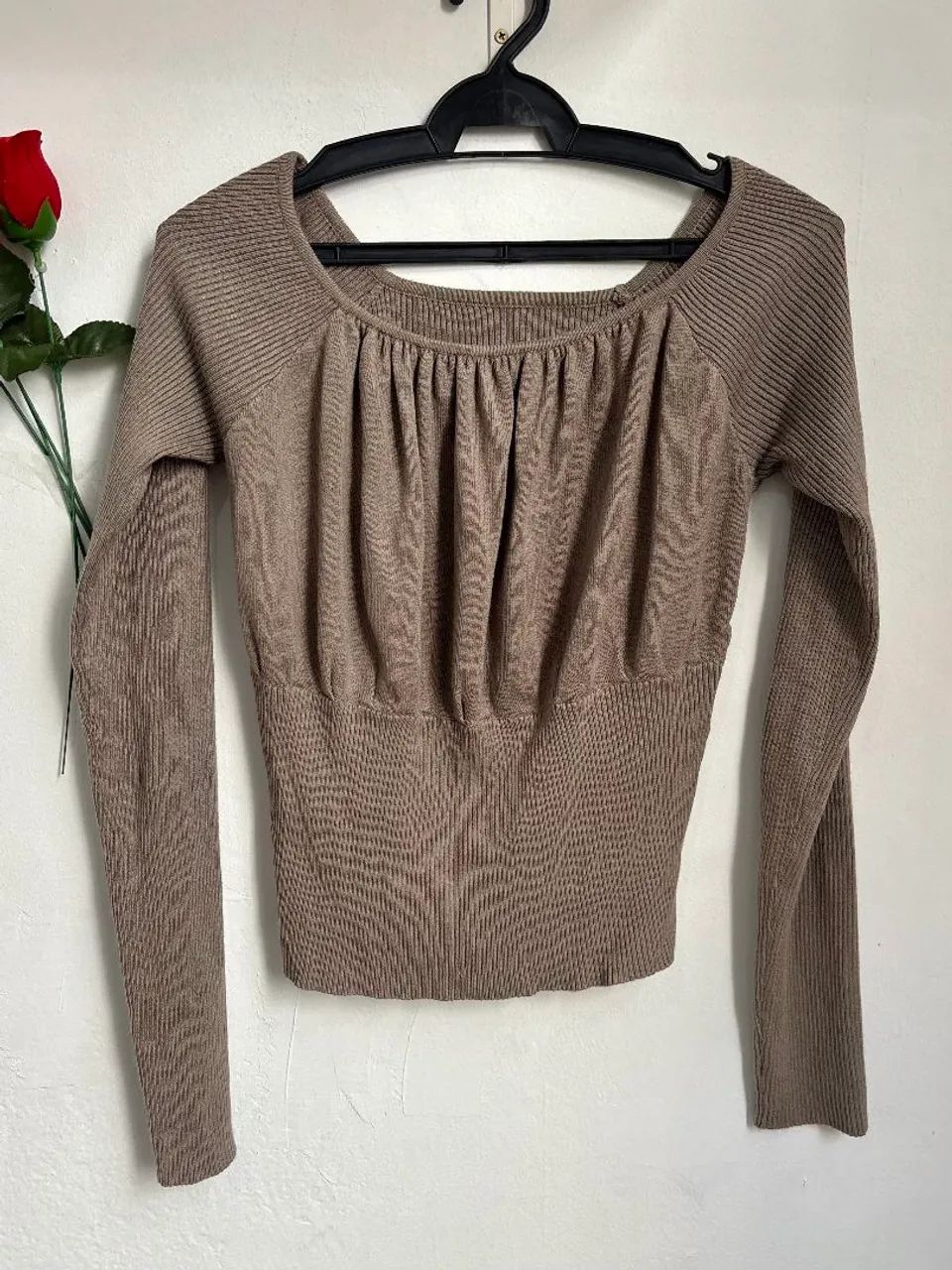 blusa dazy manga longa marrom p