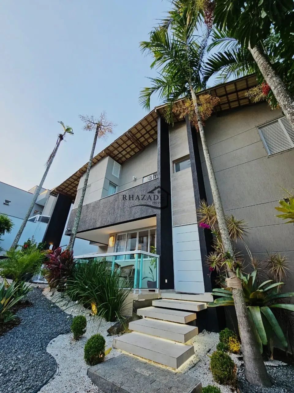 CASA EM CONDOMÍNIO - PENDOTIBA