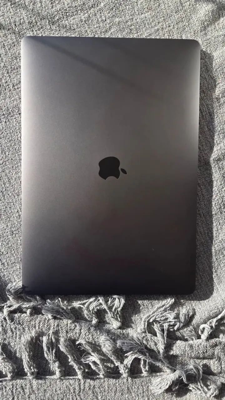 macbook pro 15 2016