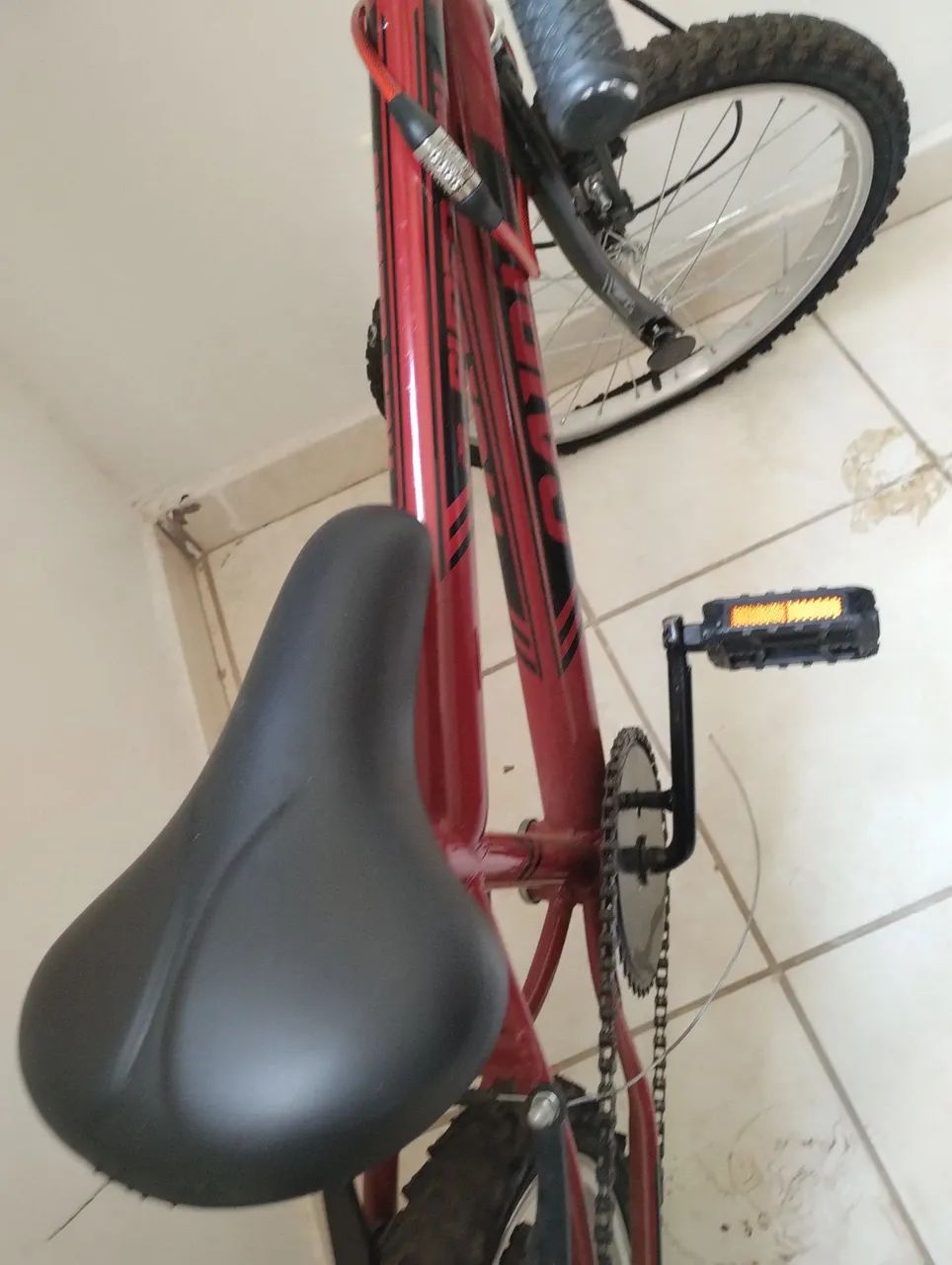 bicicleta semi-nova aro 20 - Foto 3