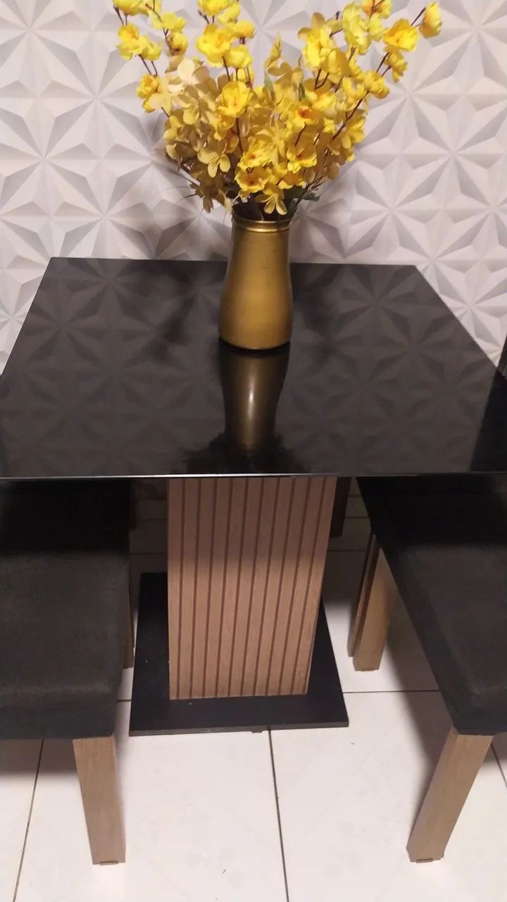 Vendo conjunto de mesa semi nova  - Foto 3
