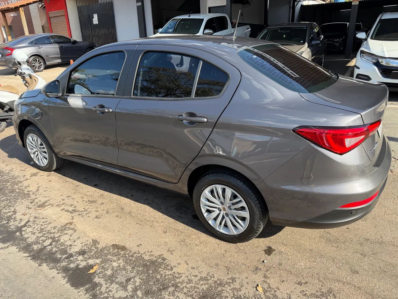 Fiat Cronos Drive 1.3 8V Flex Aut. 2024 - Foto 5