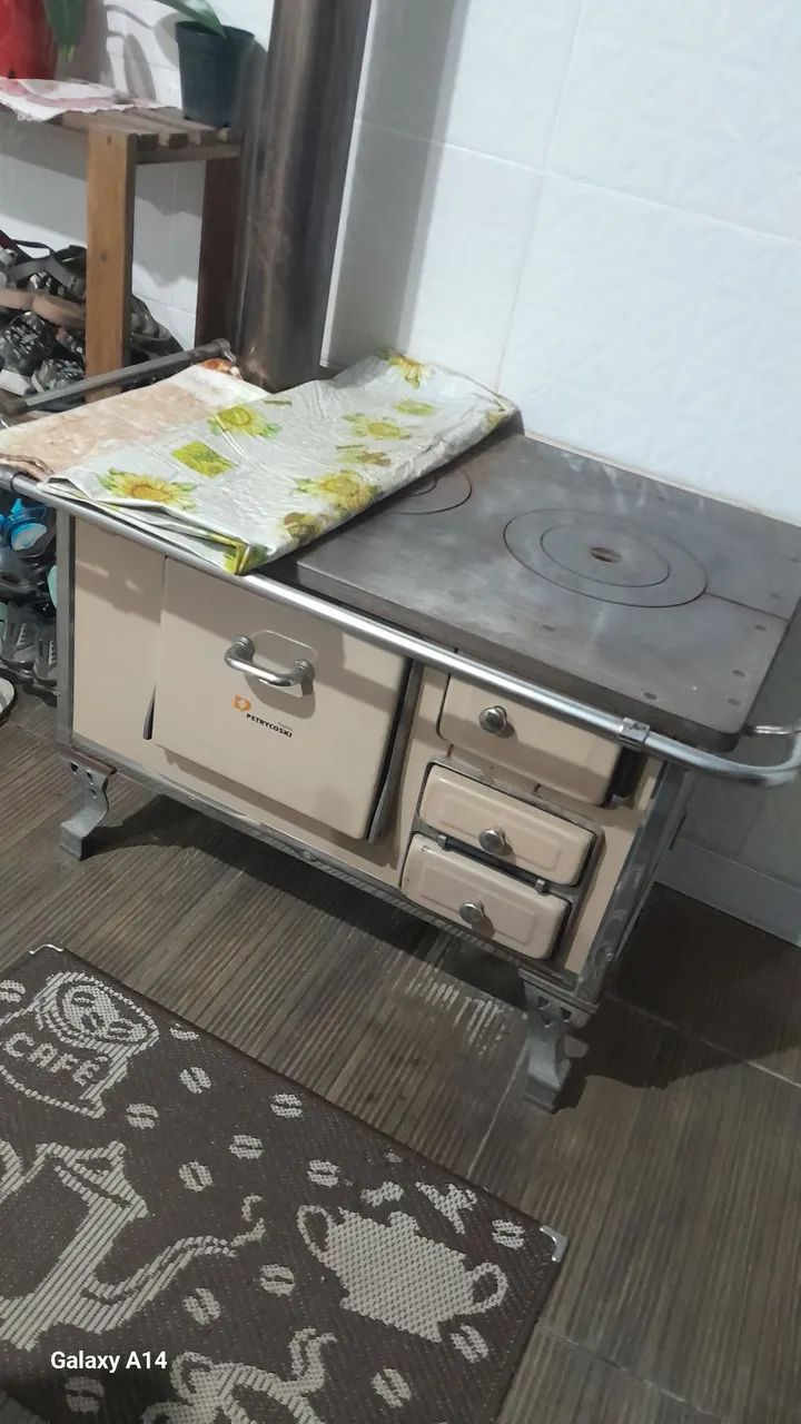 Fogão a lenha Petrycoski