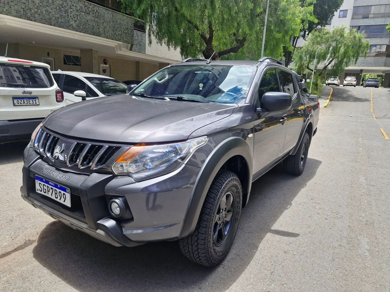 Mitsubishi L200 L200 Tri. Outdo. GLS 2.4 CD 4x4 Die. Aut 2023