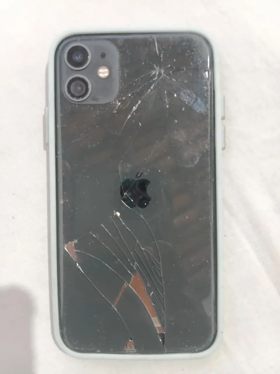 iPhone 11 - 128Gb