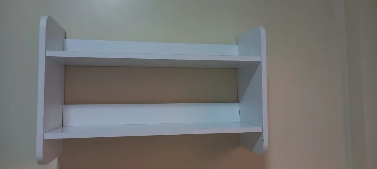 Cama e mesa de estudo - Foto 2