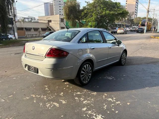 Fiat Linea Absolute 1.9/1.8 Flex Dualogic 4P 2013 - Foto 5