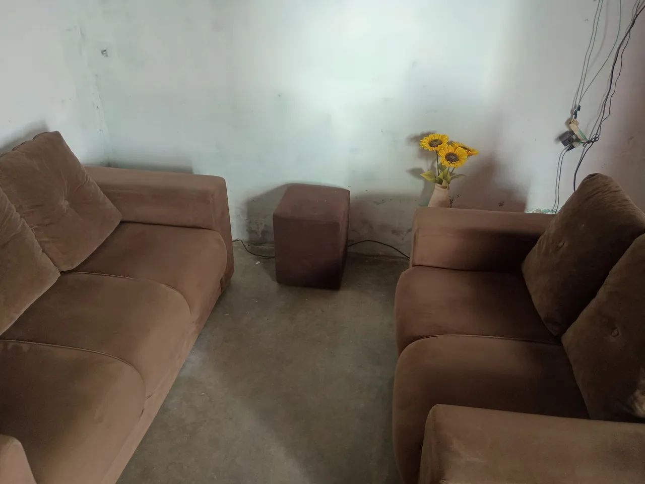 Vendo sofá,2 e 3 lugares em perfeito estado. - Foto 3