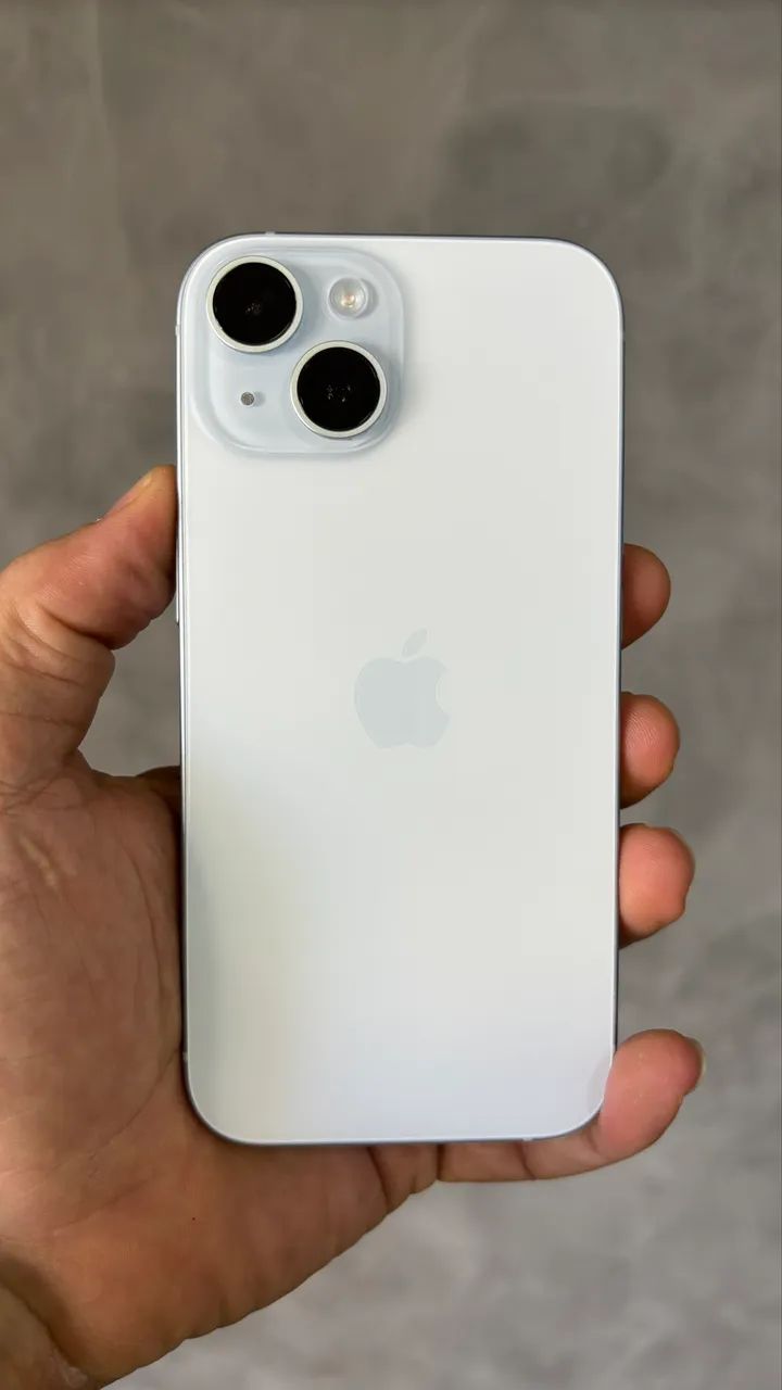 iPhone 15  128gb azul