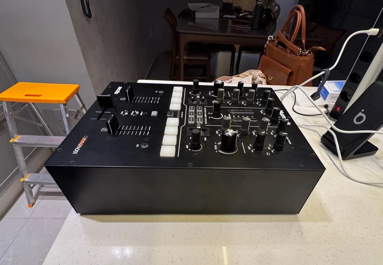 Mixer Numark Scratch