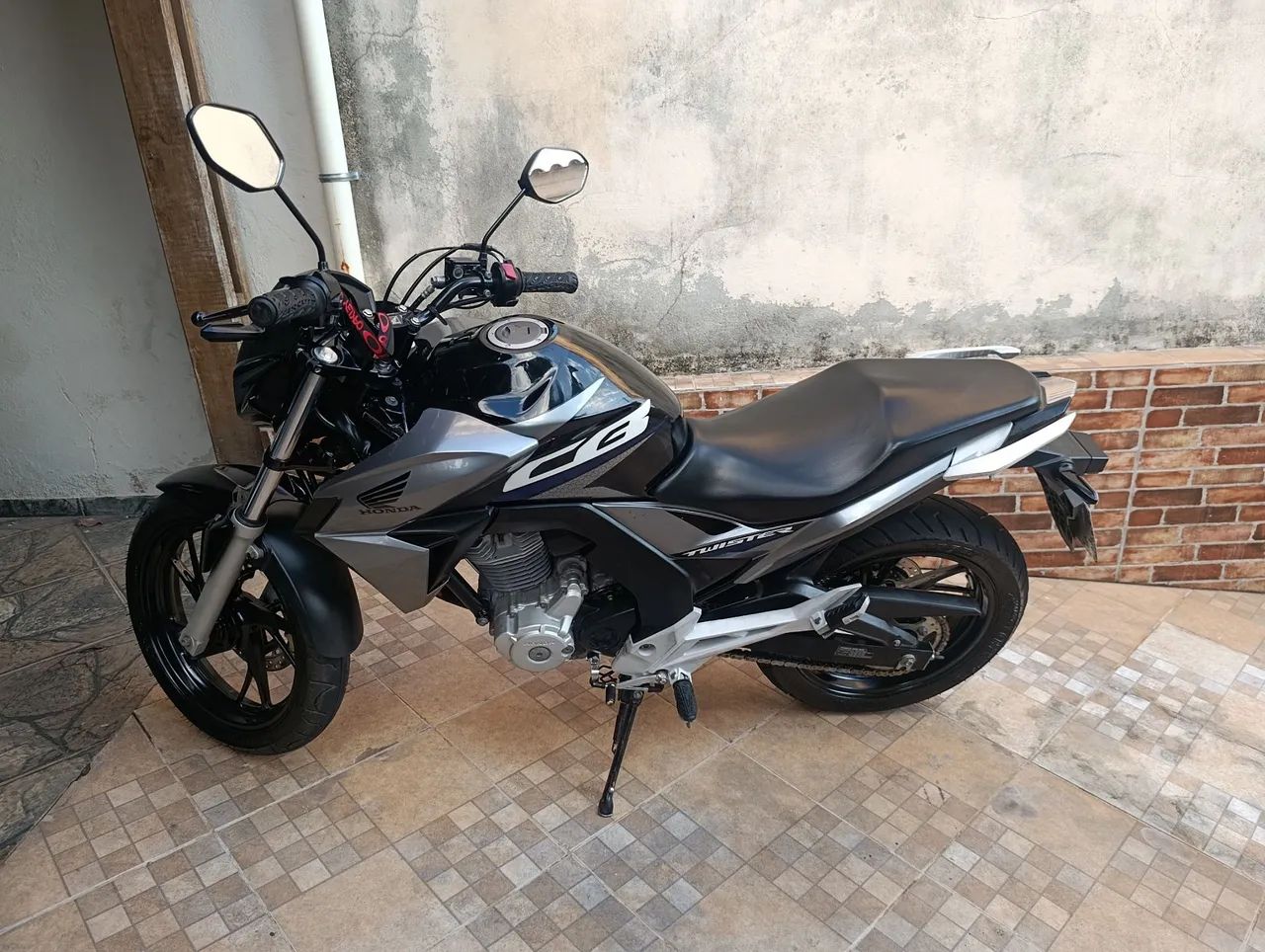 CB Twister 2019  - Foto 2