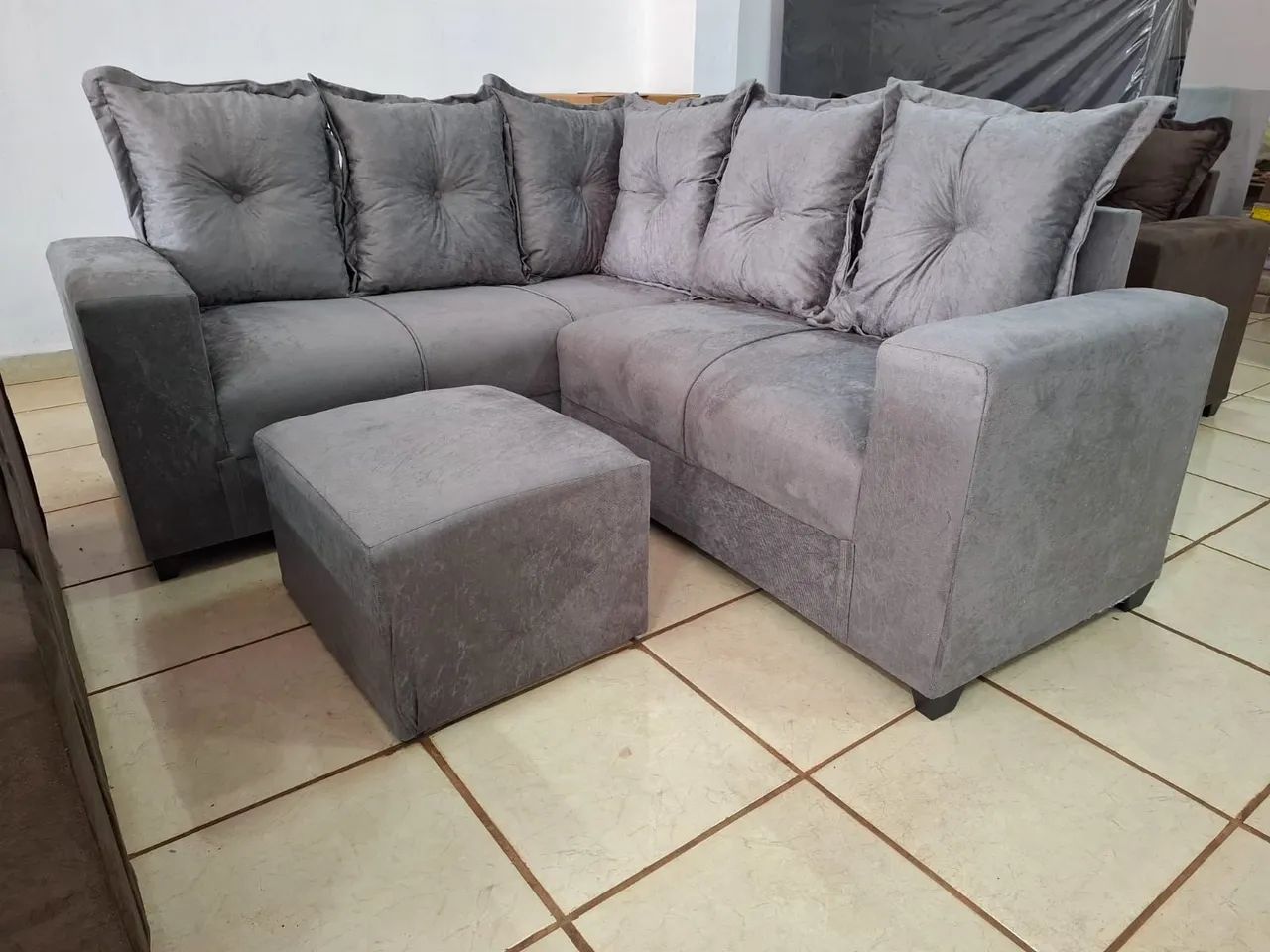 sofá bom e barato 