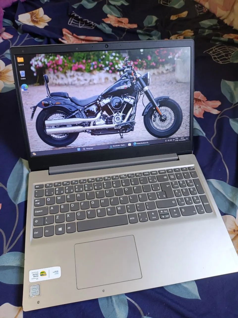 Notebook Lenovo Ideapad -core i3 -8GB RAM- SSD W11- oportunidade unidade  - Foto 2
