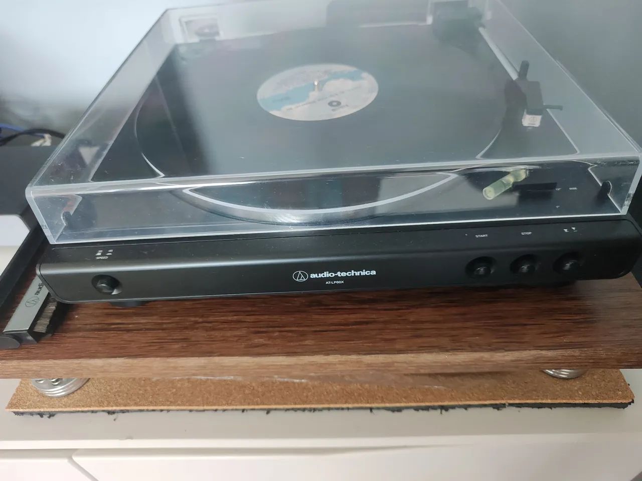 Toca disco Audio Techinca AT-LP60X