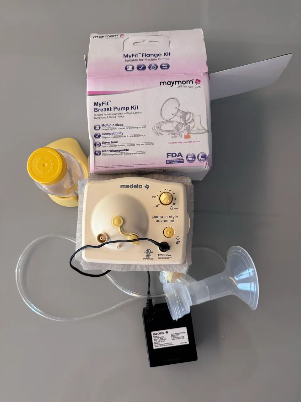 Extratora de leite dupla Medela com kit extra
