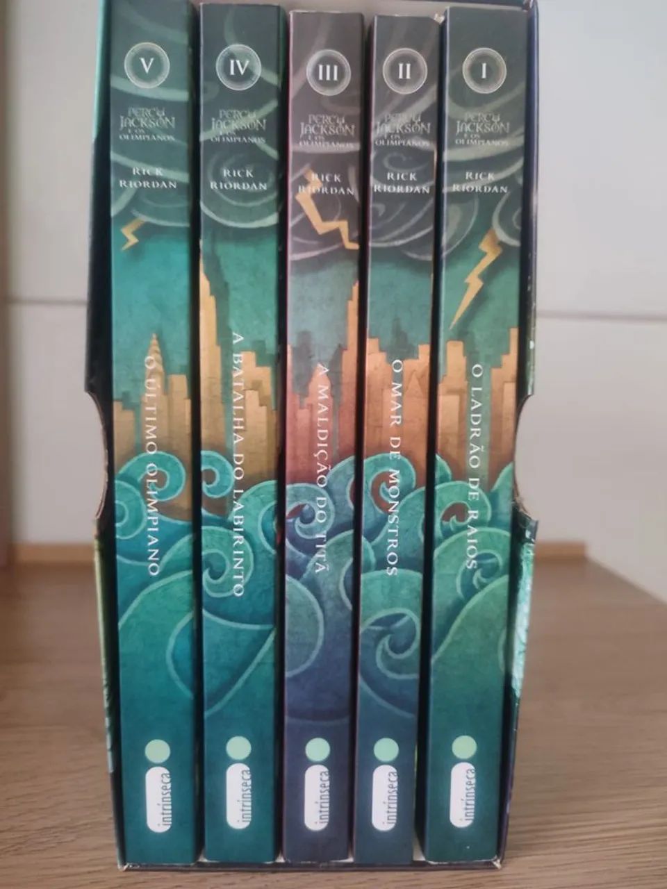 Box do Percy Jackson 