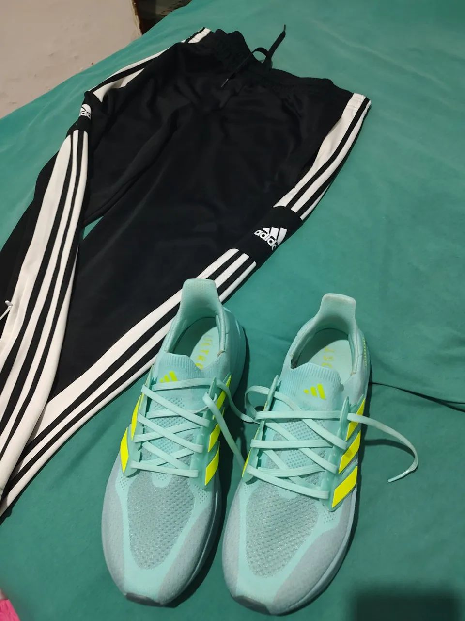 Calça e tênis Adidas original 