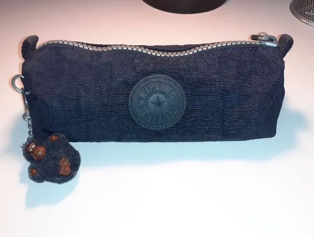 Estojo Kipling Original - Azul marinho com macaquinho - Foto 2