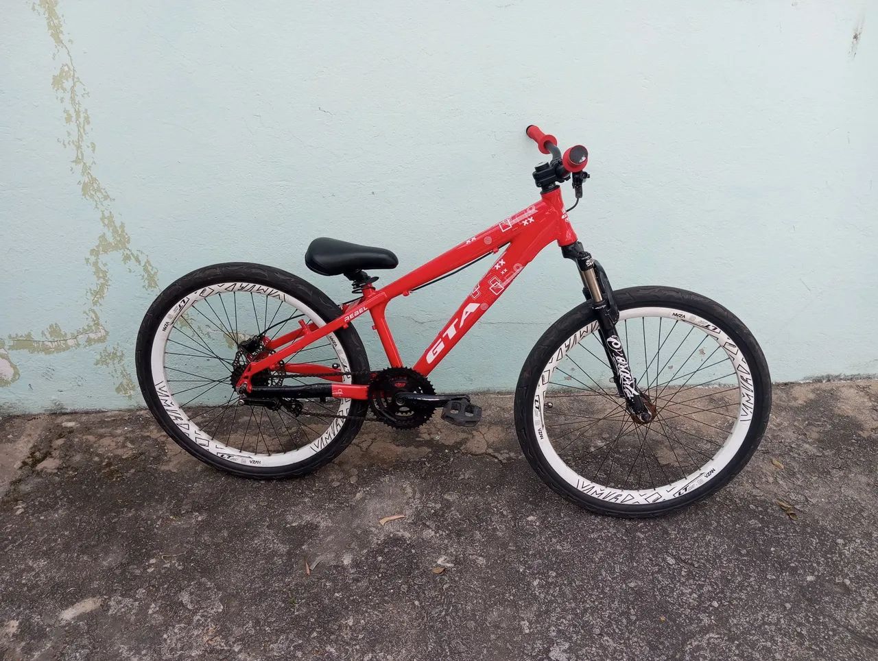 GTA REBEL  - Foto 2
