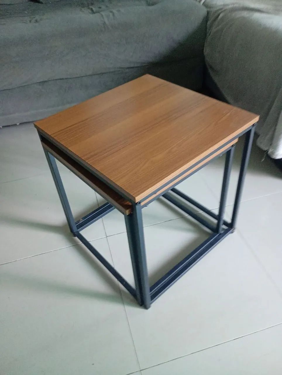 Mesa de centro  industrial 2 em 1 lindíssima , só.130 - Foto 2