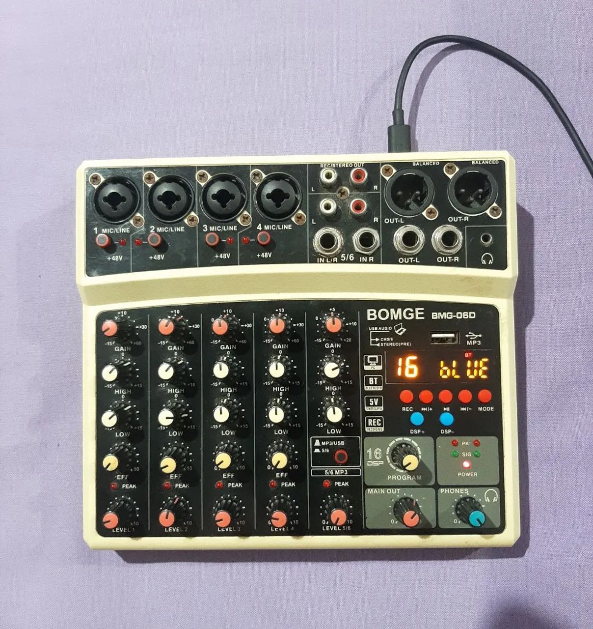 Mesa de Som Bluetooth R$ 250,,°°