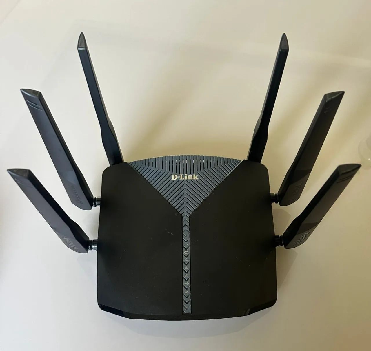 Roteador Mash D-Link DIR 3040 com dois extensões Mash D-link DRA 1360