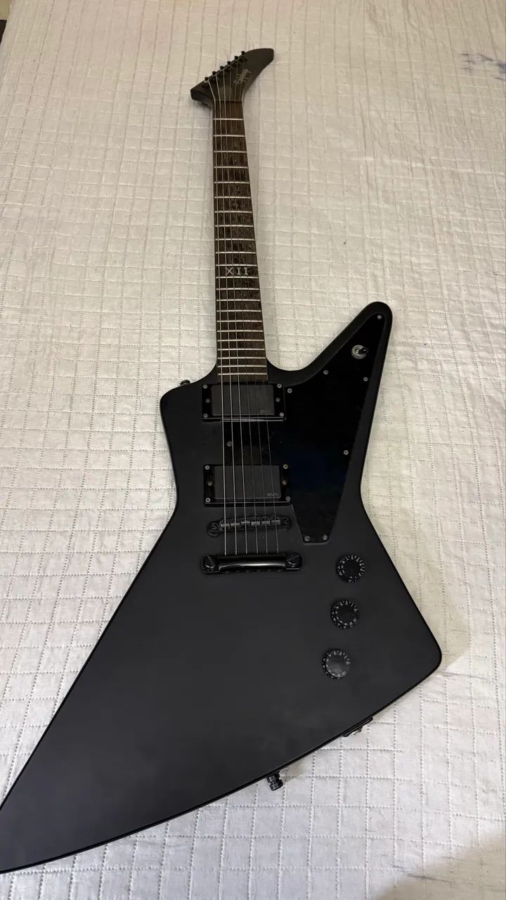 maxouwouhou1 様LTD Explorer Gothic II EMG Epiphone Gothic Explorer w/ EMG 81/85 - Instrumentos musicais