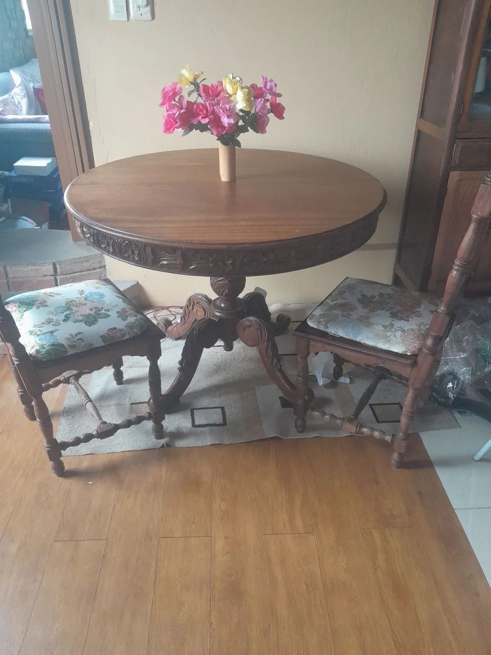 Mesa colonial madeiras maciça 