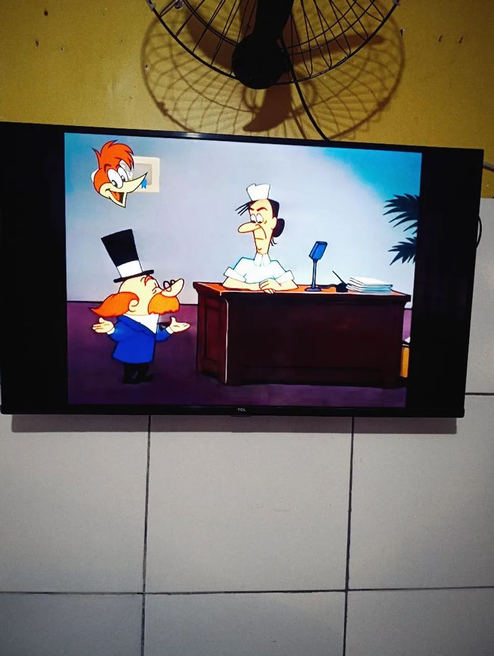 Smartv Android 43 polegada TCL comando de voz - Foto 2