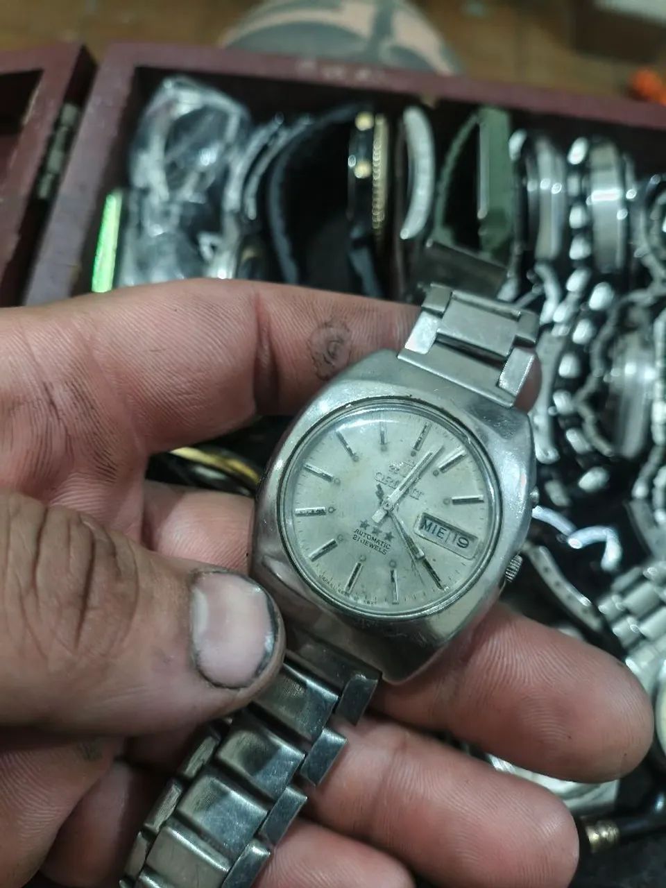 Relógio Orient , com pulseira faltando fecho
