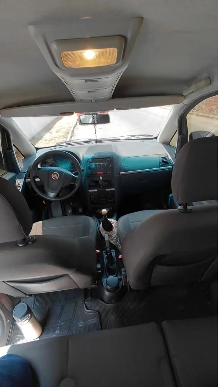 Fiat Idea Attractive 1.4 Fire Flex 8V 5P 2012 - Foto 4