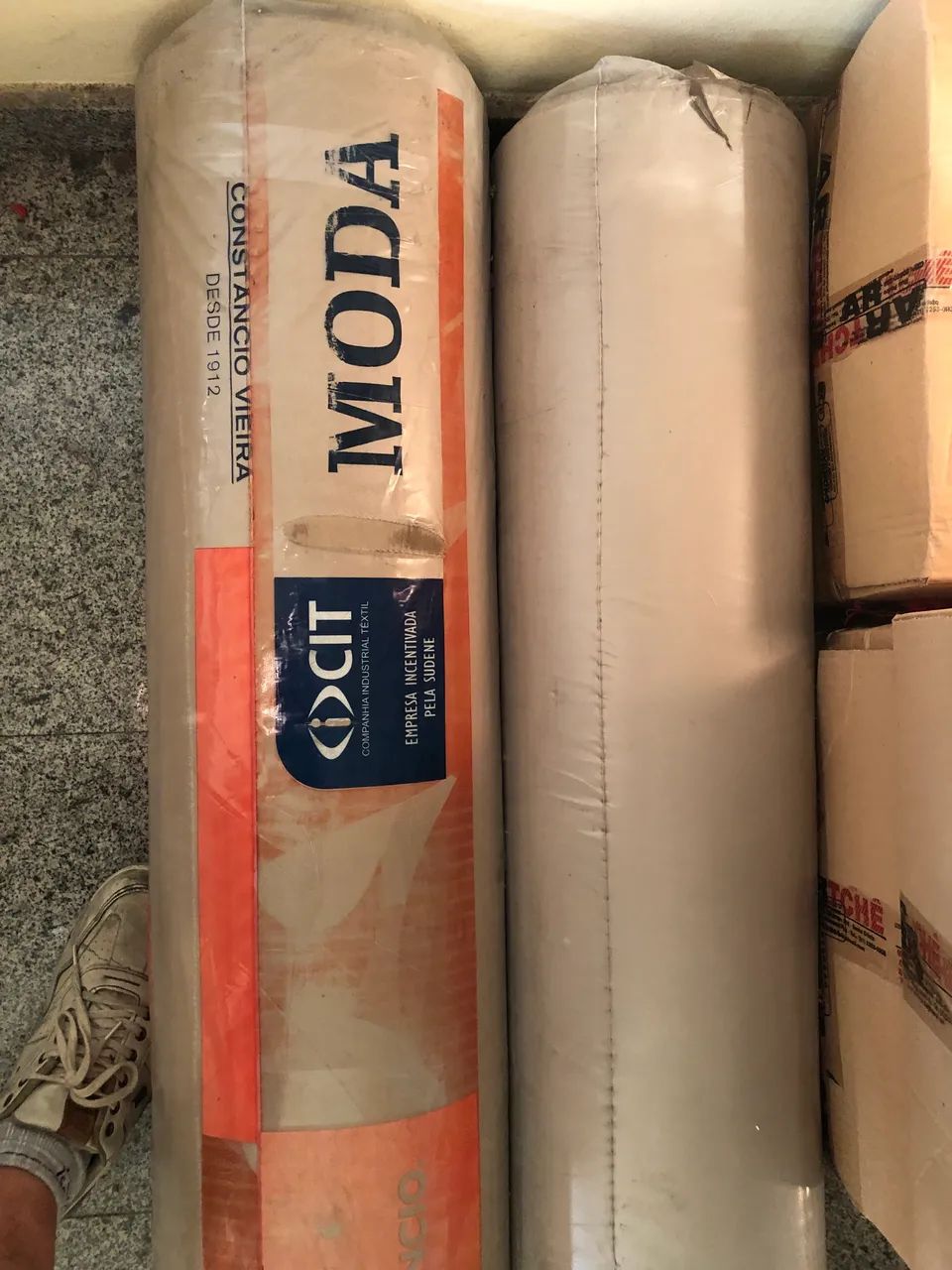 Grande variedade de tecidos. - Foto 2