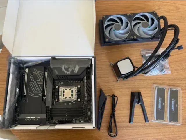 おまとめ9,800円→9,000円 Kit Upgrade Ryzen 9800x3d + X870E + RAM 32gb 6400mhz + WC