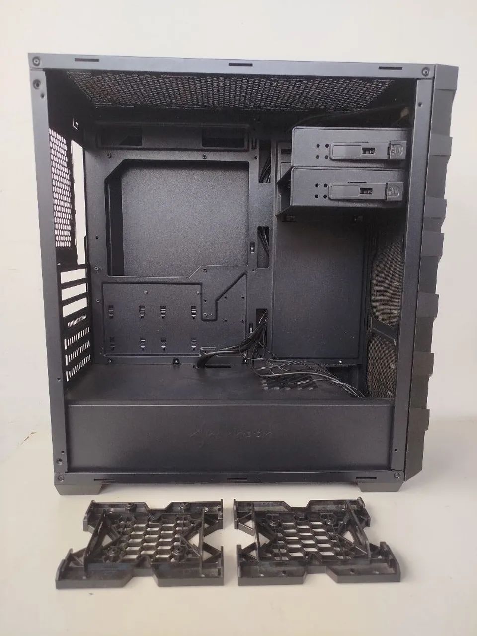 Gabinete SHARKOON SKILLER SGC1 WINDOWS  - Foto 5