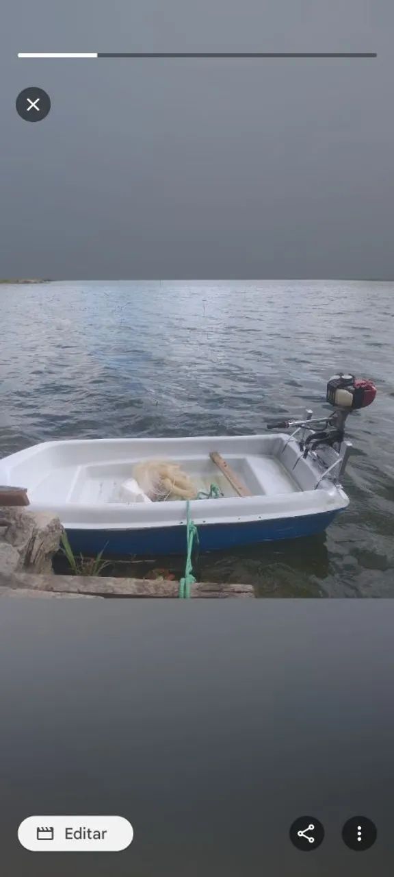 Barco com motor 