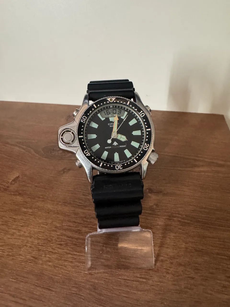 Citizen Aquand co22