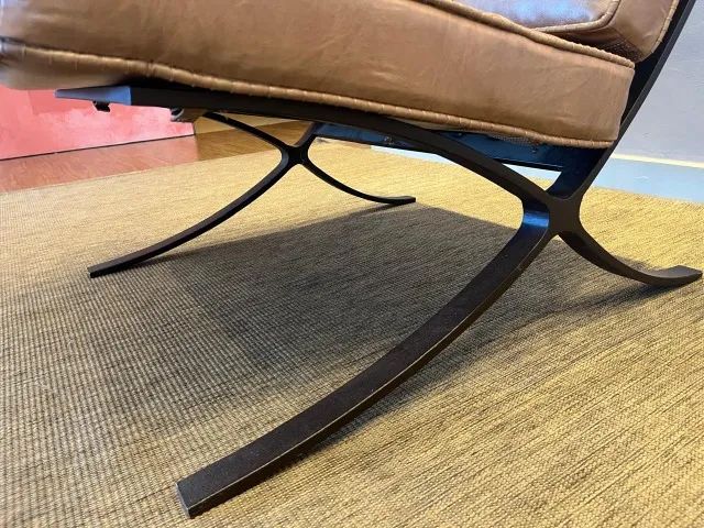 Poltrona Barcelona de Luxo em Couro Envelhecido e base de Aço Corten (4 Unids) - Foto 4