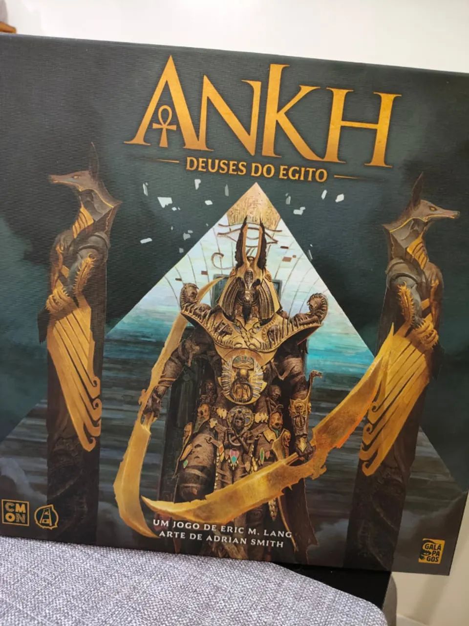 Jogo de Tabuleiro Ankh: Deuses do Egito
