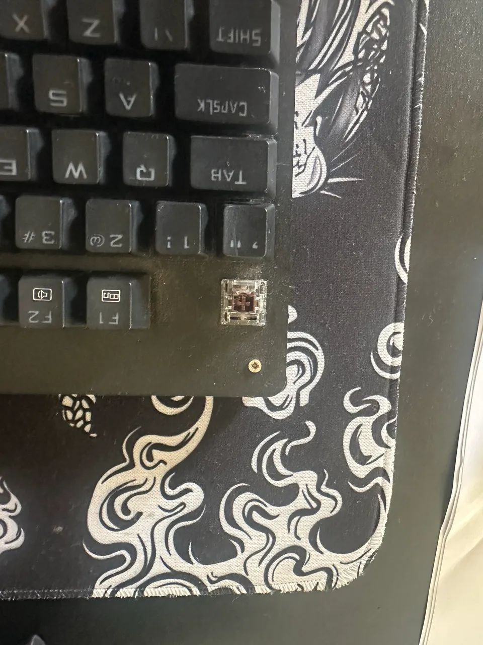 Teclado Redragon Dark Avenger Switch Marrom Mecânico RGB - Ótimo Estado - Foto 2