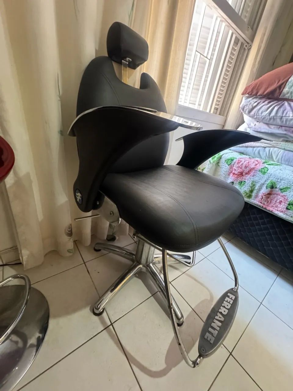 Cadeira hidráulica para salão -Ferrante - Foto 2