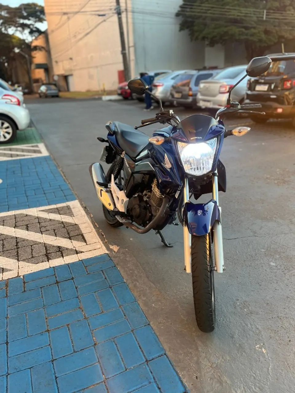 vendo troco financio titan 160 único dono moto quitada fipe 19 mil pix  - Foto 11
