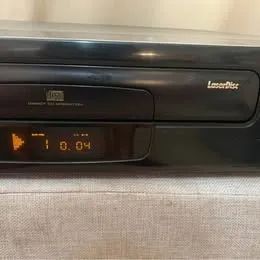 Laserdisc LD Player Pioneer CLD-S104 - Foto 6