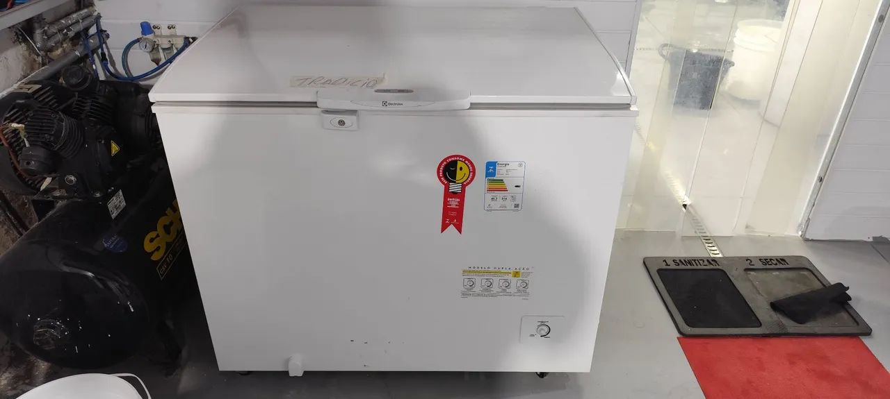 Freezer Horizontal Eletrolux H330 - Foto 2