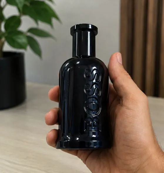 Hugo Boss bottled night  - Foto 2