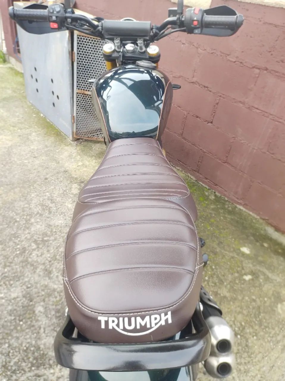 Vendo Triumph Scrambler 400x  - Foto 2