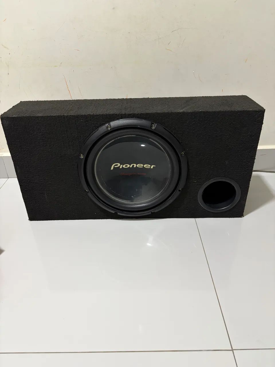 Caixa com subwoofer 12 polegadas Pioneer