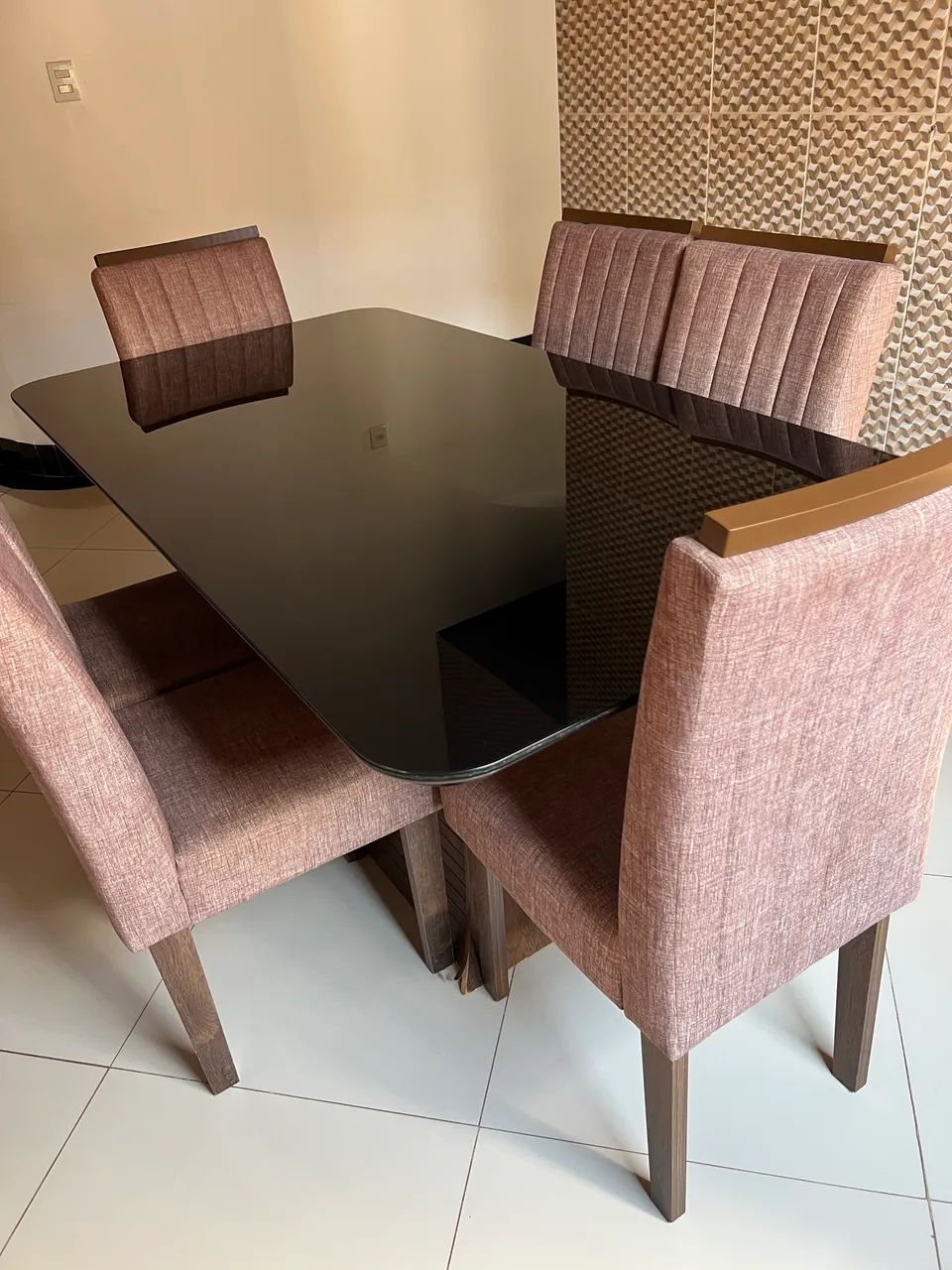 Mesa com 6 cadeiras  - Foto 3