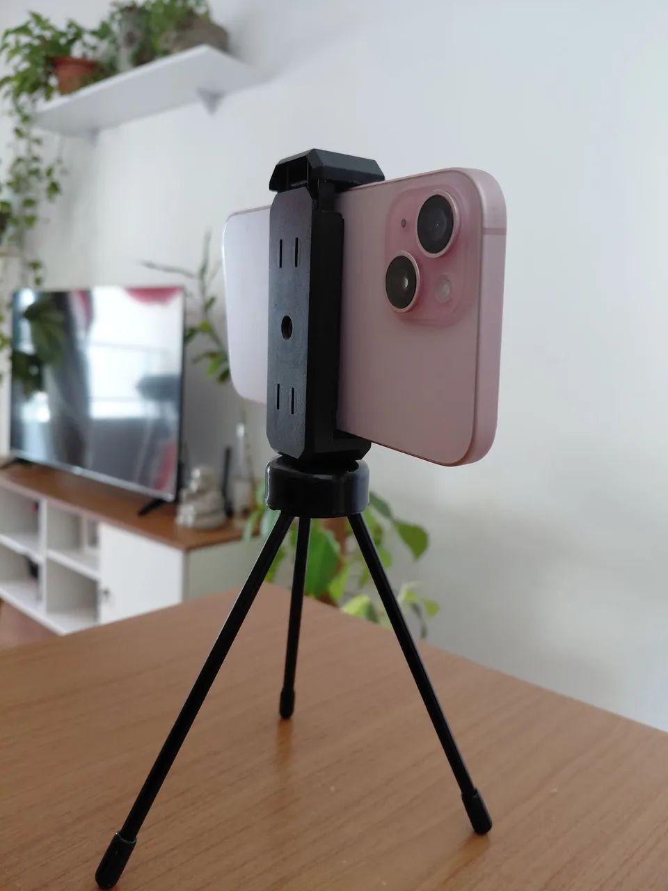 Mini Tripé + Suporte Iphone Veicular articulado - Foto 4