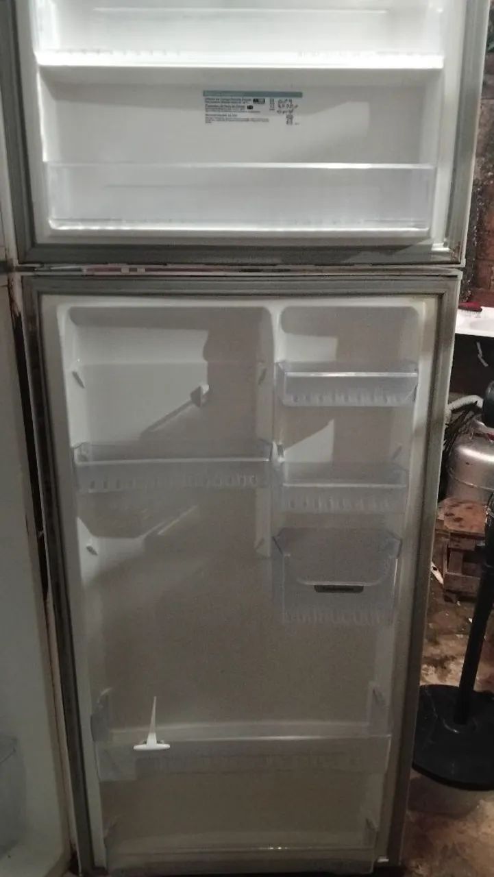 Geladeira Eletrolux super freezer DC49A - Foto 4