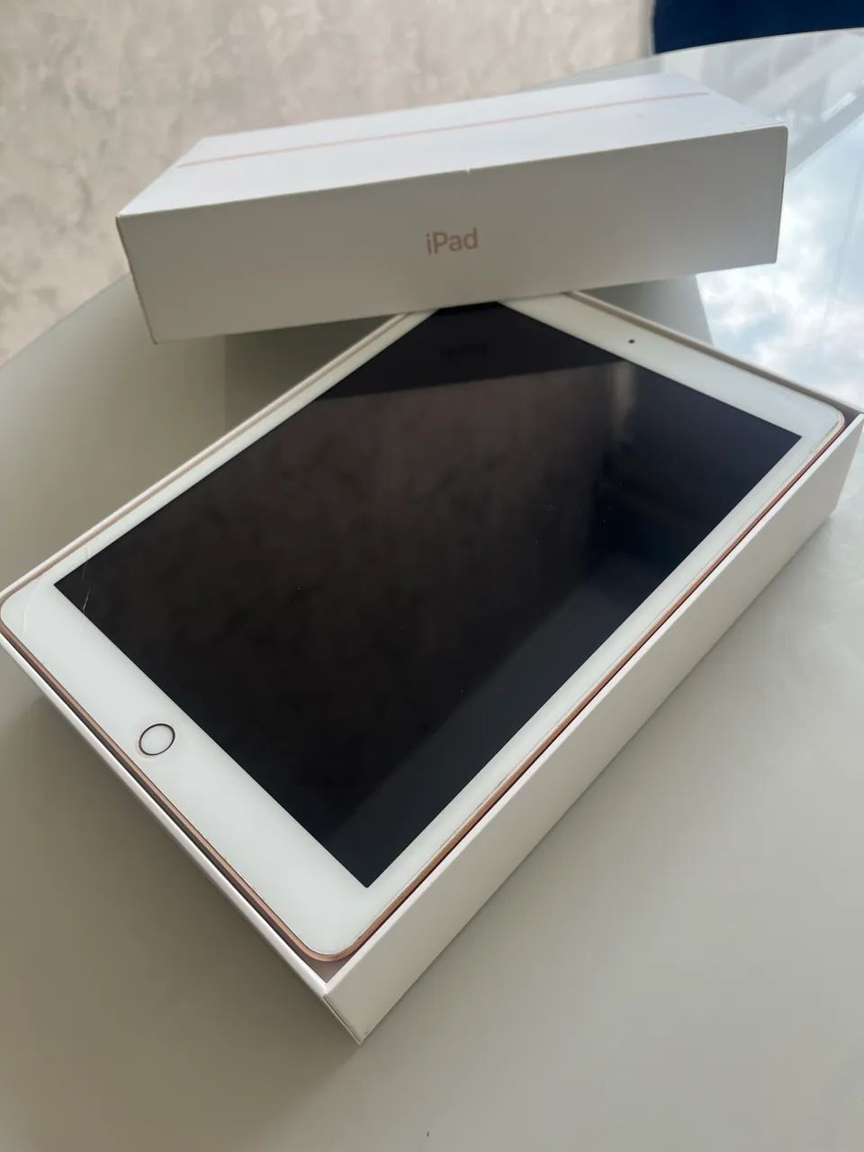 Ipad 8 32Gb na caixa